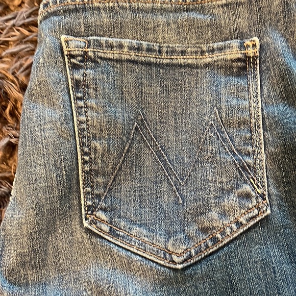 NWT Mother Denim High Waisted Double Looker Ankle Fray, Fruit Carts Size 32 $248 - Picture 7 of 7